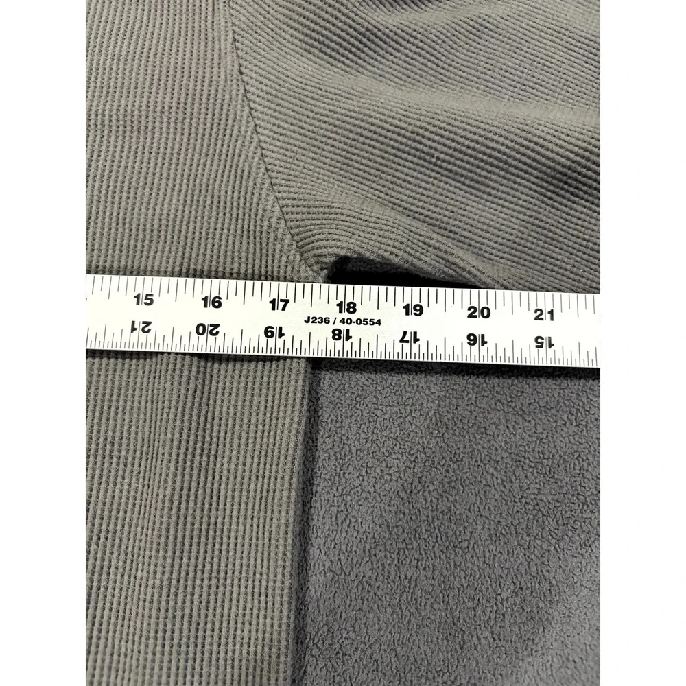 Signature by Levi's Strauss & Co Thermal Shirt Mens Medium Gray Cotton Crew Neck